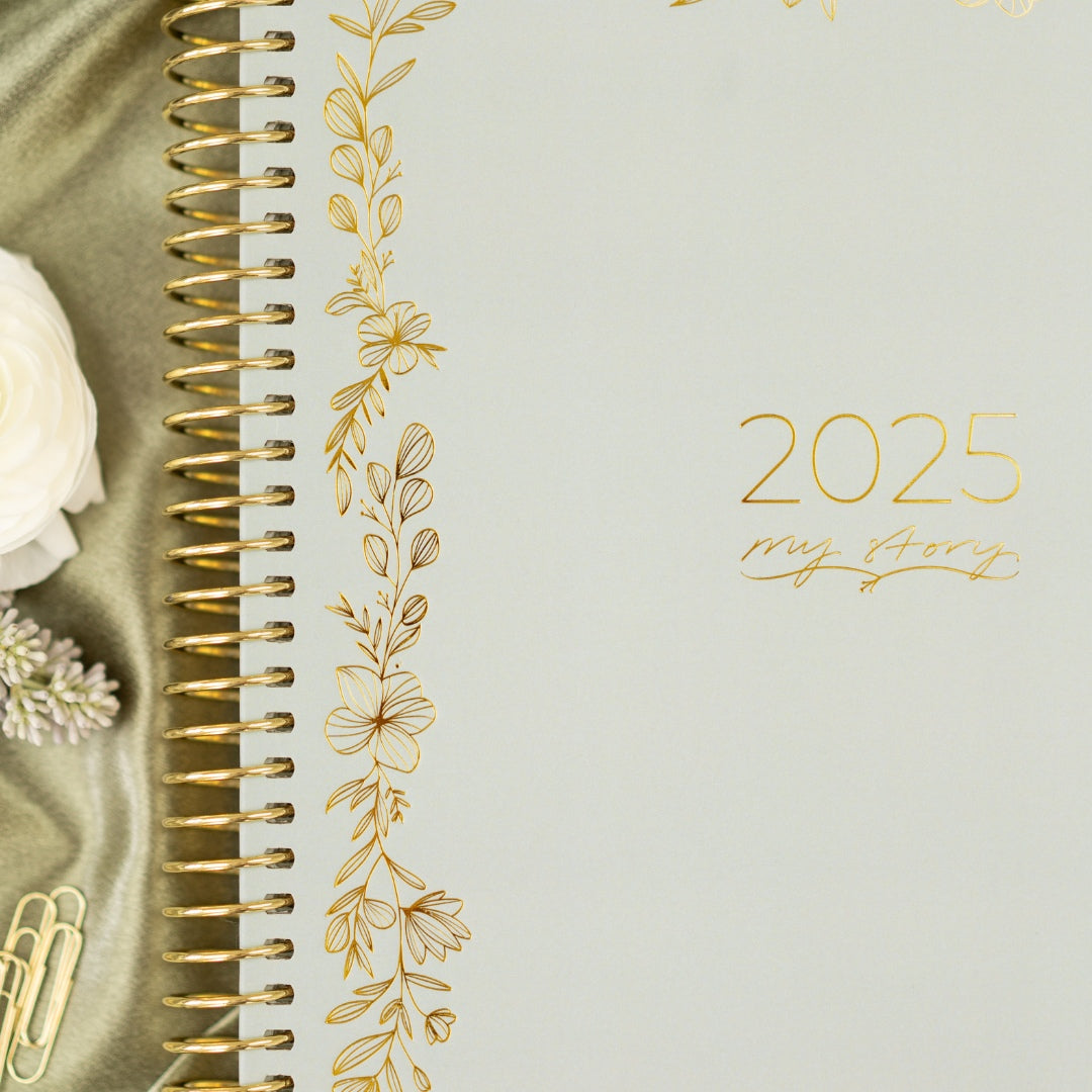 2025 Teacher Planner + Luxe Pen - Vintage Sage Ltd Edition