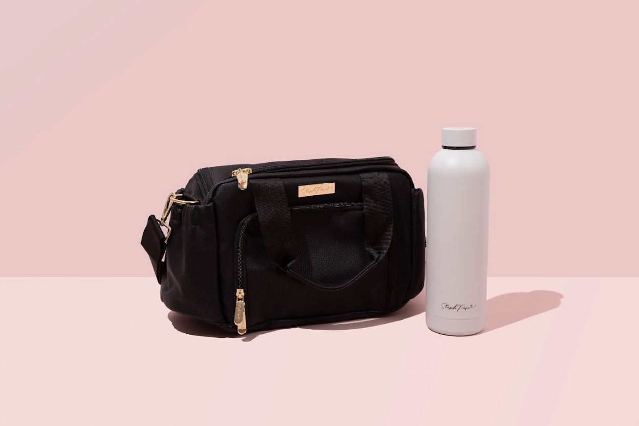 Steph-Pase-Refresh-Refuel-Due-Black_Lunch-Bag-Grey-Drink-Bottle-1.png